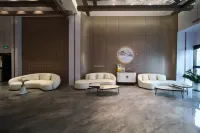 Jin Yi Hotel (Guiyang High speed Railway North Station Branch) - parkir
