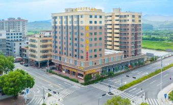 Lunyue Hotel (Foshan Gaoming City Plaza Store)