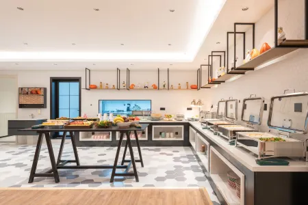 Ginza Jingsu Dongying Vocational College Store Отели рядом с достопримечательностью «Dongying Botanical Garden»