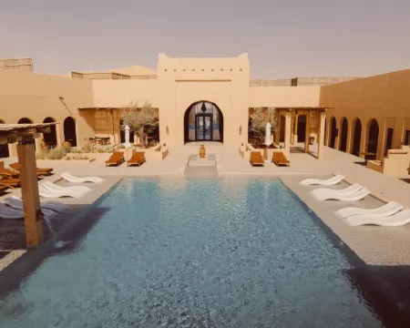 Bab Al Nojoum Bateen Liwa Hotels in Al Dhafra