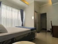 OYO 92479 Pasadena House