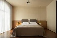 Golden Age hotel