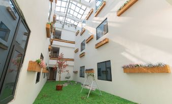 Lifeng Hotel (Hebi High Speed Railway East Station)