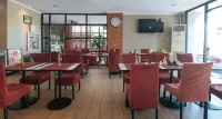 RedDoorz Plus @ MM Hotel Las Pinas - sarapan