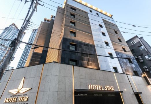 숙소 외관 및 시설 사진