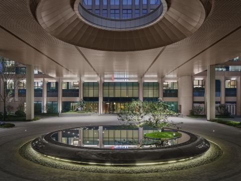 HUALUXE Chongqing Science Hall