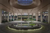 HUALUXE Chongqing Science Hall Hotels in Hailan Yuntian Hot Spring Resort