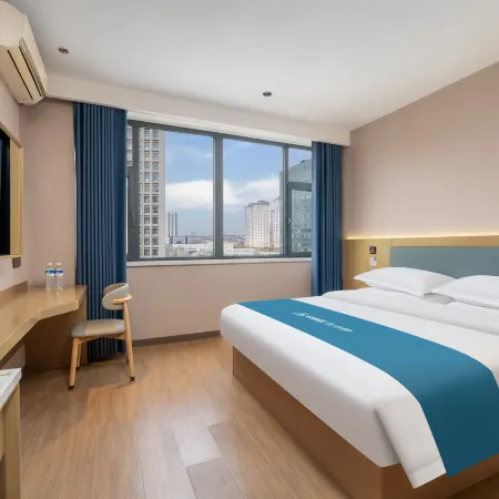 Rujia Huayi Select Hotel (Ordos Dongsheng District Wanda Plaza)