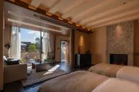 Pauline Yu long Snow Mountain View Resort Hotel Hotels in Yulong