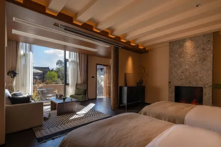 Pauline Yu long Snow Mountain View Resort Hotel