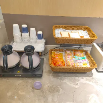 Homeinn Hotel (Dazhou Central Plaza Lao Da Yi Zhong)