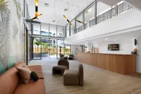 Direct Collective - Lowanna Beach Resort