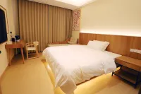 Tingyue Hotel (Kaijiang Pedestrian Street) Hotels in Kaijiang