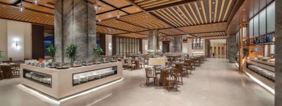 Hainan Universal QiziBay Beach Hotel