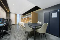 i Electronic Sports Hotel (Zunyi Xinpu District Landa Sunshine City) - Esports