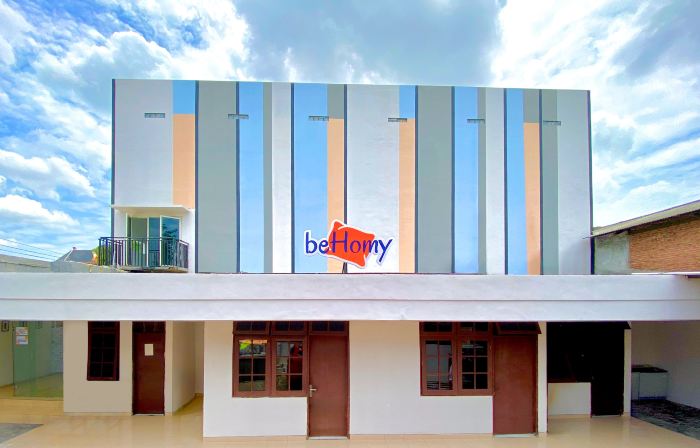 Behomy Waru Sidoarjo