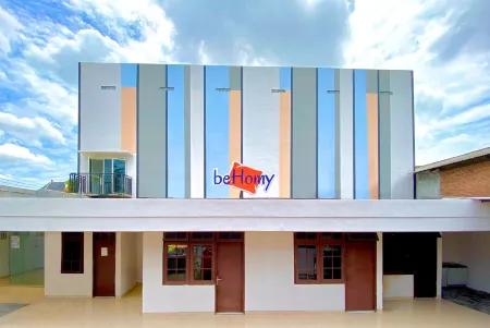 Behomy Waru Sidoarjo