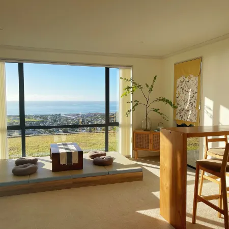 5 Bed Panoramic Sea & Town View