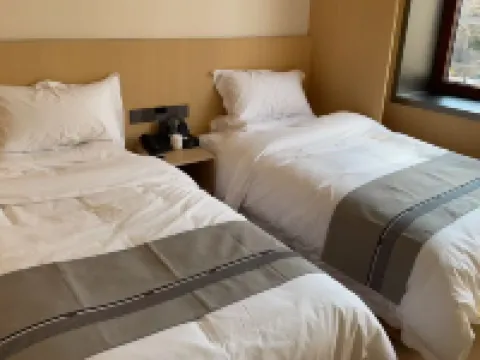 通河東興假日賓館 通河酒店