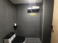 To ZhenCarry E-sports Hotel (Donghai Branch)