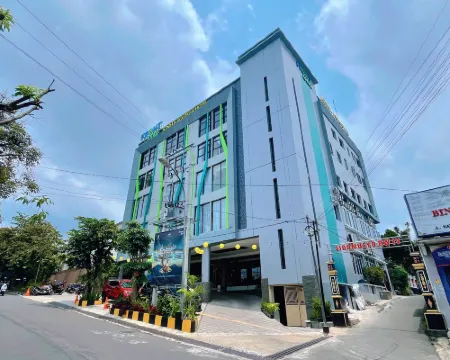 Front One Boutique Adria Boyolali Hotel di Boyolali