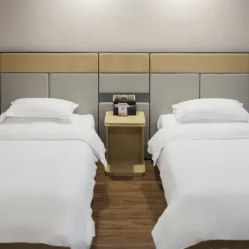 Rujia Huayi Selected Hotel (Wangfujing Department Store, Dongsheng District, Ordos)