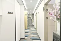 Yijia Hotel (Luoyang Longmen High-Speed Railway Station)