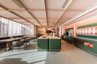 Huazhijin Hotel (Jincheng Wanda Plaza)