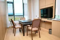 Lakeside Yunxi Hotel