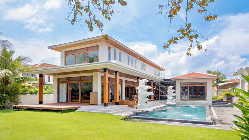 The Ocean Suites