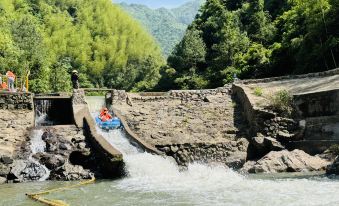 Haijiang Lodge · Swimming Pool · Luxury Family Boutique (Anji Longwang Mountain Rafting)