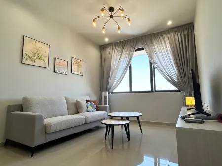 Cozy 2BR Sky Pool & Panoramic Views 1-6 Guests Отели рядом с достопримечательностью «Homestay Penang Palm Court»