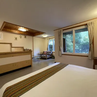 Fuyam Tourist Home Hotels near Lala Shan National Forest Recreation Area