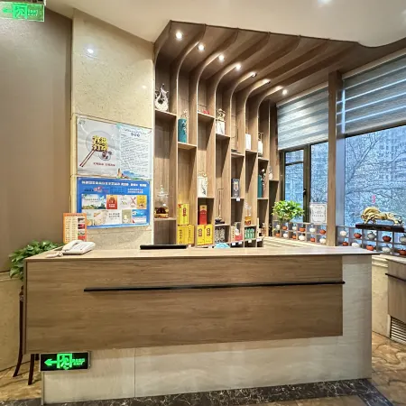 Hualian Hotel (Lanzhou University Branch)