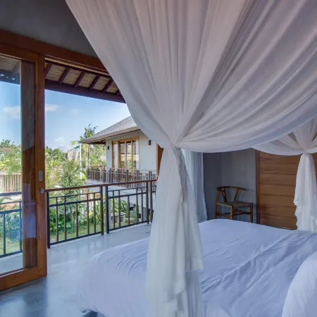 Zin Berawa Villas & Bungalows Отели рядом с достопримечательностью «Пляж Берава»
