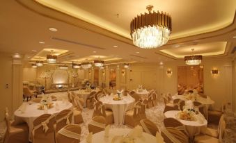 Palette Luxury Mirage Hotel
