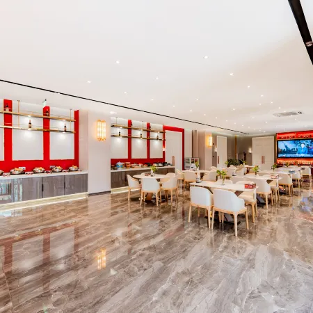 Christine Hotel (Baotou Yiji Group)