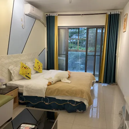 Kelaixuan Homestay (Nanning Carls Morgan International Branch) Отели рядом с достопримечательностью «Вокзал Наньнин»