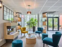 Appart'hôtel Odalys City - Bioparc Lyon Est Hotels near 8th arr.