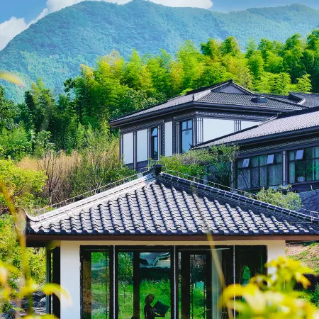 Guangde Yunmeng Valley Resort Hotel