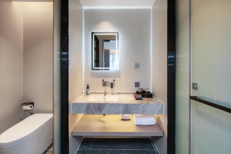 Yifang Hotel (Guangzhou Beijing Road Pedestrian Street, Yide Road Metro Station Branch)