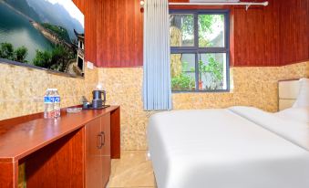 LiuYang XiaoZhuBusInessHotel