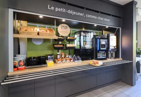 B&B Hotel Beaune Nord Отели в г. Савиньи-ле-Бон