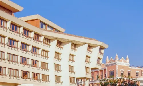 Hotel Yak & Yeti