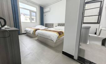San Yuetian Farm Stay (Chaotianhou Scenic Area)