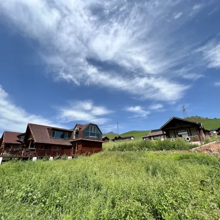 Muyie Legend | Mountain and Grassland Lifestyle Homestay