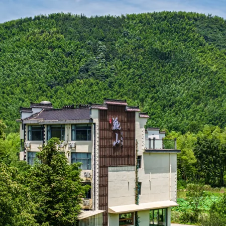 Moon Bay Mountain View Homestay (Moon Bay Scenic Area Branch)