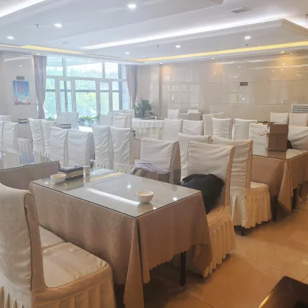 county government hotel