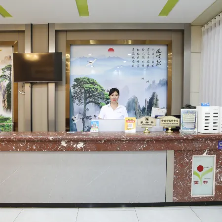 Sunshine Light Luxury Hotel (Xinning West Bus Station)
