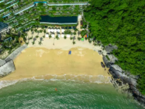 Flamingo Cat Ba Resort – Managed by Flamingo Hotels & Resorts Hôtels à : Cát Hải